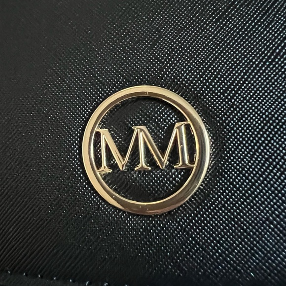 NEW Marilyn Monroe Women’s Black & Gold Cross Body Purse ✨ - Picture 4 of 12